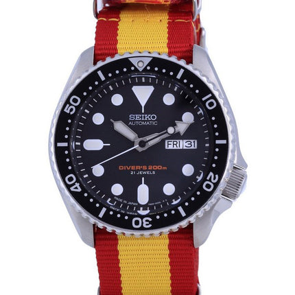 Montre pour homme Seiko Automatic Diver',s Japan Made Polyester SKX007J1-var-NATO29 200M
