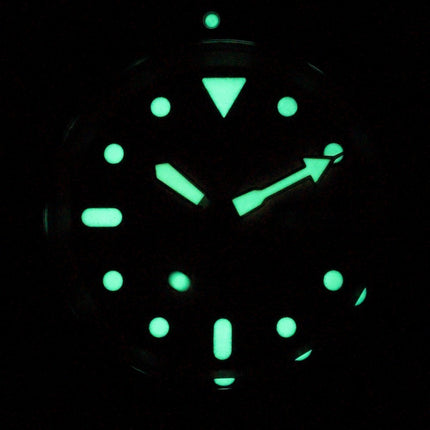 Montre pour homme Seiko Automatic Diver's Japan Made Polyester SKX011J1-var-NATO30 200M