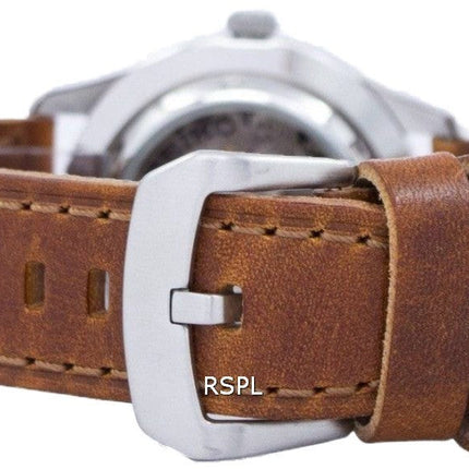 Montre homme Seiko 5 Sports Automatic, fabriquée au Japon, bracelet en cuir marron, référence SNZG15J1-var-LS9, étanche à 100 m, reconditionnée.