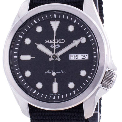 Montre homme Seiko 5 Sports reconditionnée, cadran noir, bracelet en nylon, automatique SRPE67 SRPE67K1 SRPE67K 100M