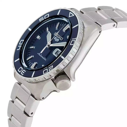 Montre homme Seiko 5 Sports SKX Series en acier inoxydable avec cadran bleu Sunray SRPK97K1 automatique 100M