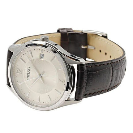 Montre pour homme Seiko Nobel Discover More avec bracelet en cuir et cadran beige SUR421P1 100M