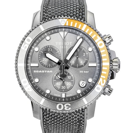 Montre homme Tissot Seastar 1000 Chronographe, bracelet en tissu, cadran noir, mouvement à quartz, étanche à 300 m (T120.417.17.081.01).