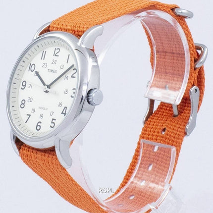 Feuillet de Timex Weekender Thru Indiglo Quartz T2N745 montre unisexe