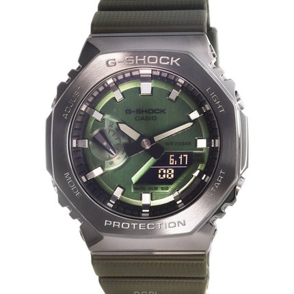Montre homme Casio G-Shock analogique numérique à quartz avec bracelet en résine et cadran vert GM-2100B-3A 200M remise à neuf