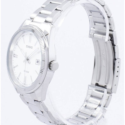 Montre analogique Casio MTP-1302D-7A1V pour homme, cadran blanc, acier inoxydable, quartz, remise à neuf