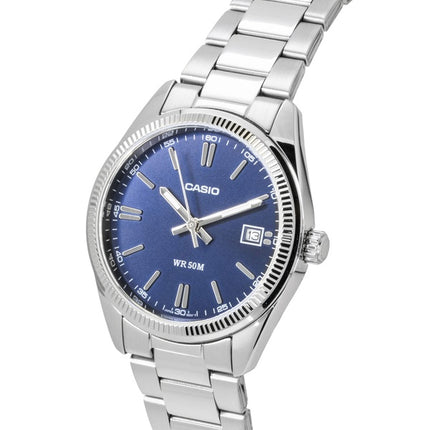 Montre unisexe Casio UTP-1302PD-2A1V, cadran bleu, analogique, en acier inoxydable et à quartz.