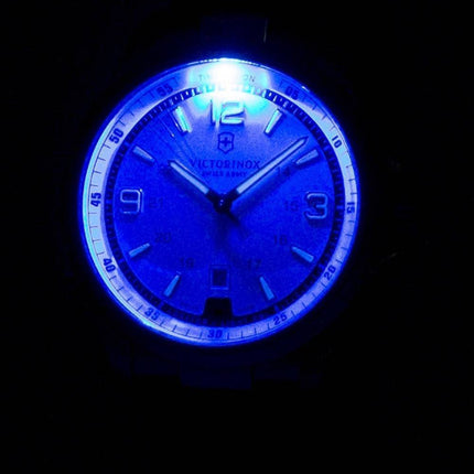 Montre Victorinox Swiss Army Night Vision Quartz 241570 homme