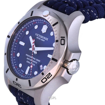 Montre pour homme Victorinox INOX Nylon Blue Dial Diver's Quartz 241843 200M