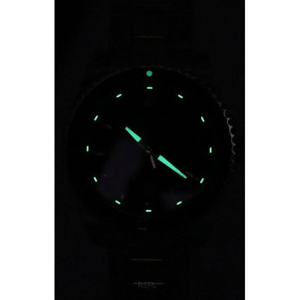 Montre pour homme Victorinox Swiss Army Maverick grand cadran bleu en acier inoxydable 242007 100M
