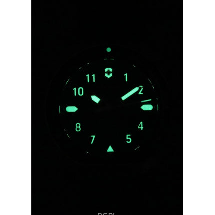 Montre de plongée Victorinox Journey 1884 pour homme, bracelet en caoutchouc, cadran noir, quartz, 242014, 200 m