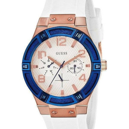 Guess montre chronographe Silicon bracelet Quartz W0564L1 féminin