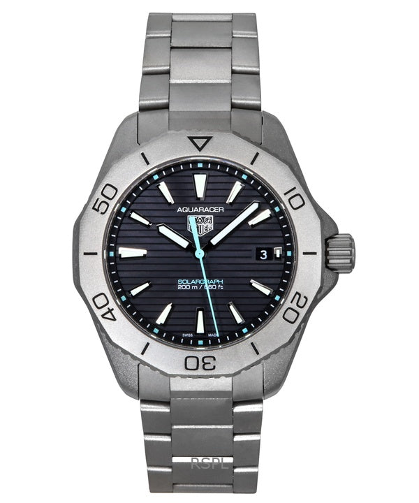Montre de plongée Tag Heuer Aquaracer Professional 200 Solargraph Titanium Sunray cadran noir à quartz WBP1180.BF0000 200M pour