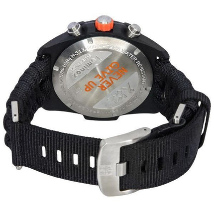 Montre pour homme Luminox Bear Grylls Survival Land chronographe cadran vert quartz plongeur XB.3797.KM 200M