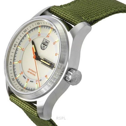 Montre pour homme Luminox Atacama Field avec bracelet en tissu et cadran ivoire automatique XL.1907.NF 200M