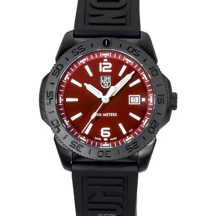 Montre homme Luminox Pacific Diver XS.3135.B 200M, bracelet en caoutchouc, cadran rouge soleillé, mouvement à quartz.
