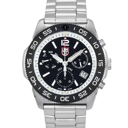 Montre homme Luminox Pacific Diver Chronograph en acier inoxydable avec cadran noir et quartz XS.3141.M 200M