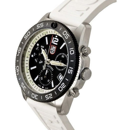 Montre pour homme Luminox Pacific Diver chronographe bracelet en caoutchouc blanc cadran noir Quartz Diver's XS.3141 200M