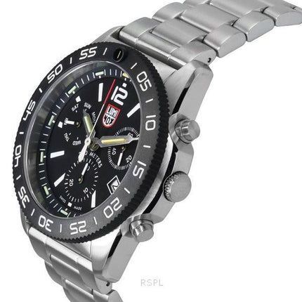 Montre homme Luminox Pacific Diver Chronograph en acier inoxydable avec cadran noir et quartz XS.3142 200M