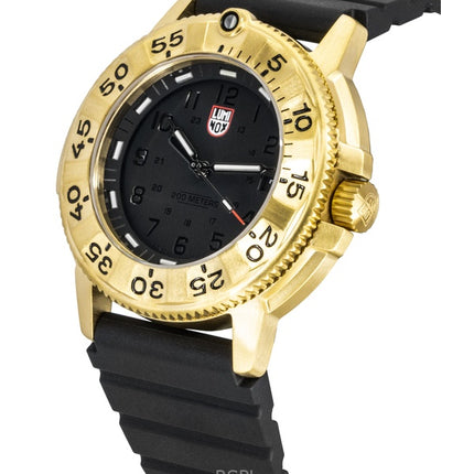 Montre de plongée à quartz Luminox Navy Seal Foundation XS.3221.NSF pour homme, bracelet en caoutchouc, cadran noir, étanche jusqu'à 200 m
