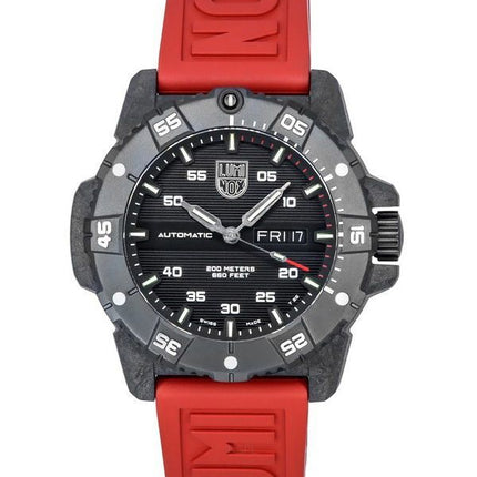Montre pour homme Luminox Master Carbon Seal avec bracelet en caoutchouc et cadran noir automatique XS.3875 200M