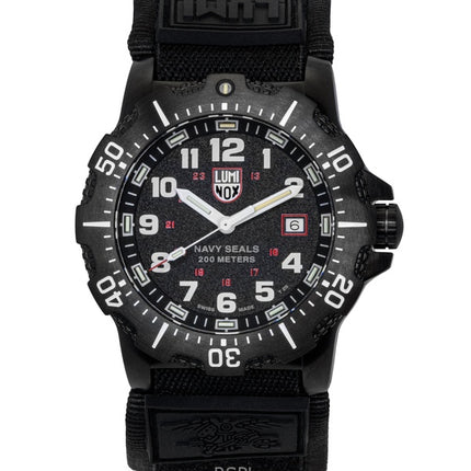 Montre de plongée à quartz pour homme Luminox Navy Seal, bracelet en caoutchouc, cadran noir, bracelet en caoutchouc, 200 m, avec coffret cadeau